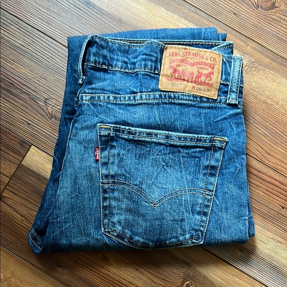 Levi's Men's Blue Jeans 511 - Picture 1 of 3